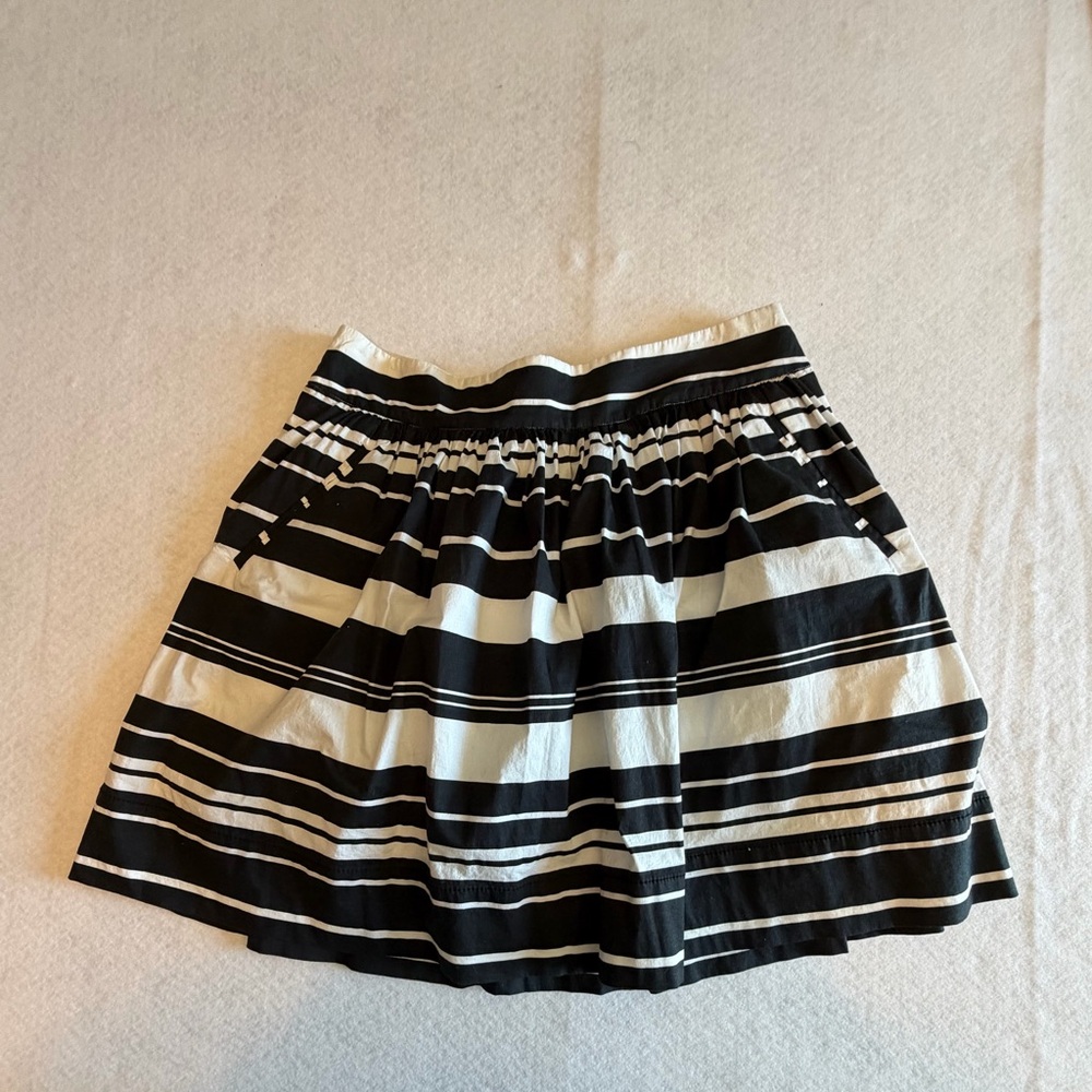 Banana Republic Black White Striped A-Line Skirt Size 8 Pockets